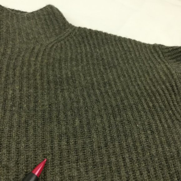 Everlane 100% Cashmere Ribbed Mock Neck Pullover Sweater *Flaw - Picture 6 of 7